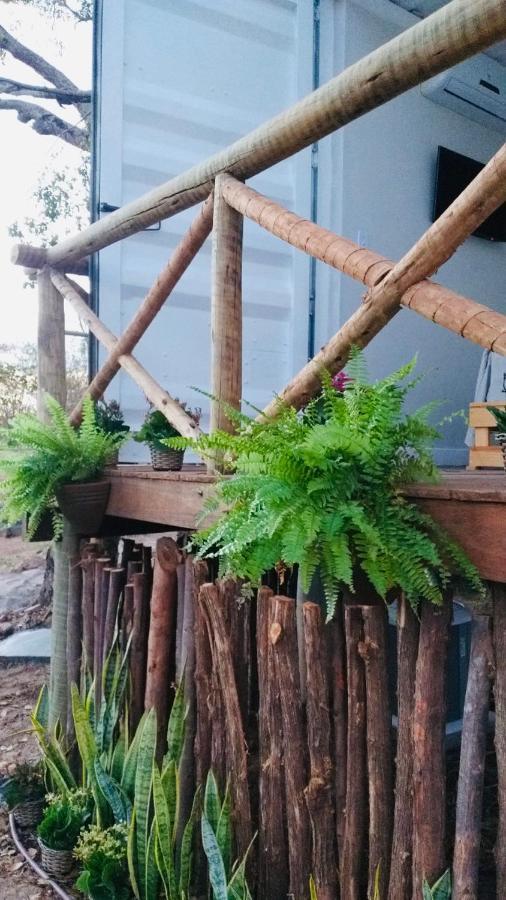Hospedaria Boca Do Mato - Container Mambaí المظهر الخارجي الصورة